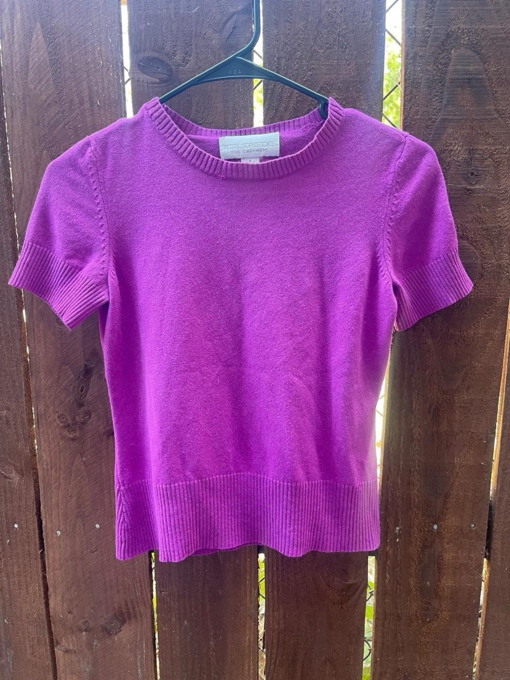 Petite Sophisticate Silk Cashmere Magenta Short Sleeve Minimalist Top Sz S